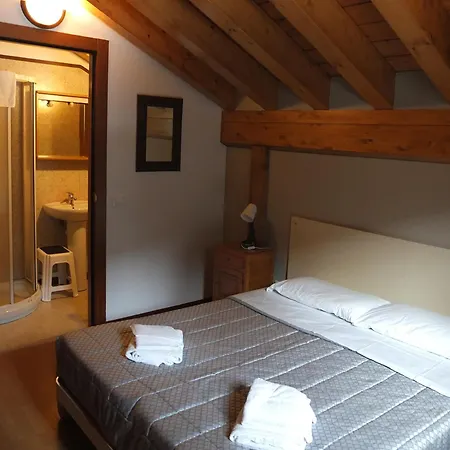 Casa Guigas Hotel *